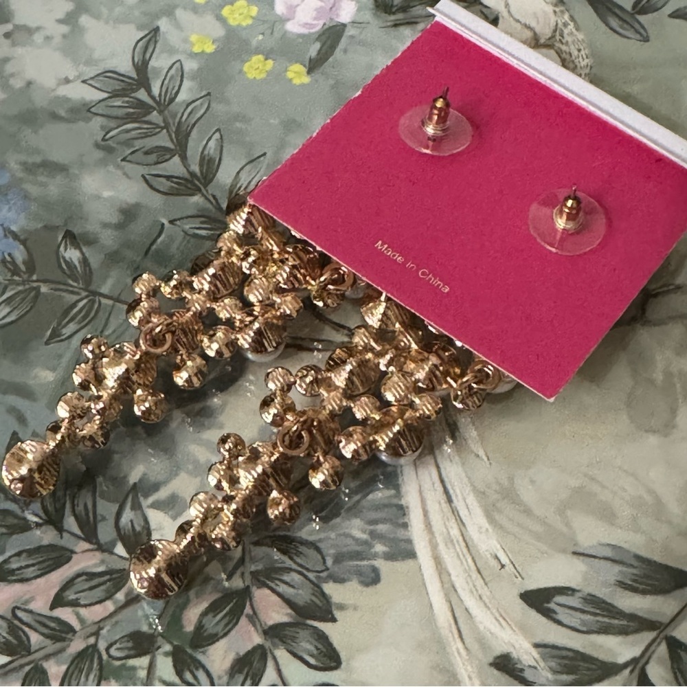 Christian Siriano | New York/ Pearl Chandelier Style Gold Earrings - Picture 7 of 9